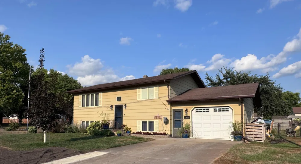 1301 Rose Street Lisbon, ND 58054
