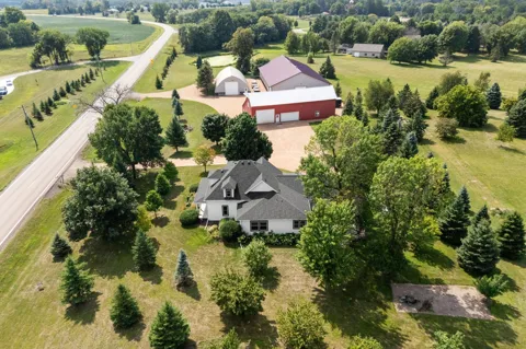 9431 County Road 13 SE