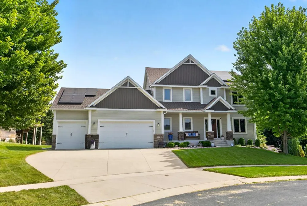1441 Echo Ridge Road SW Rochester, MN 55902