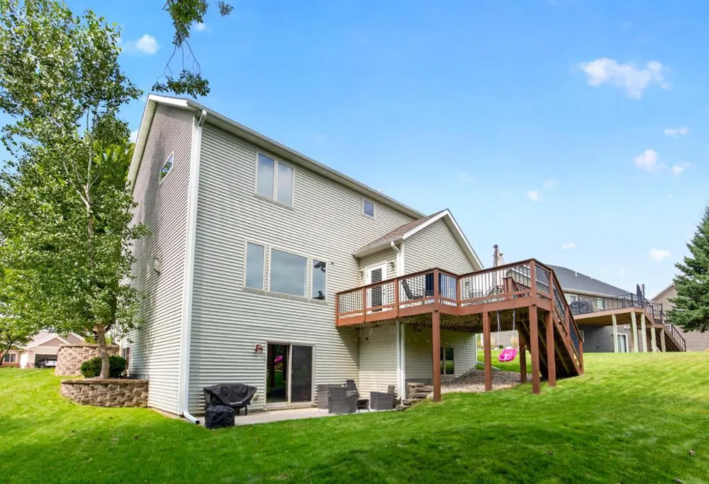 1441 Echo Ridge Road SW Rochester, MN 55902