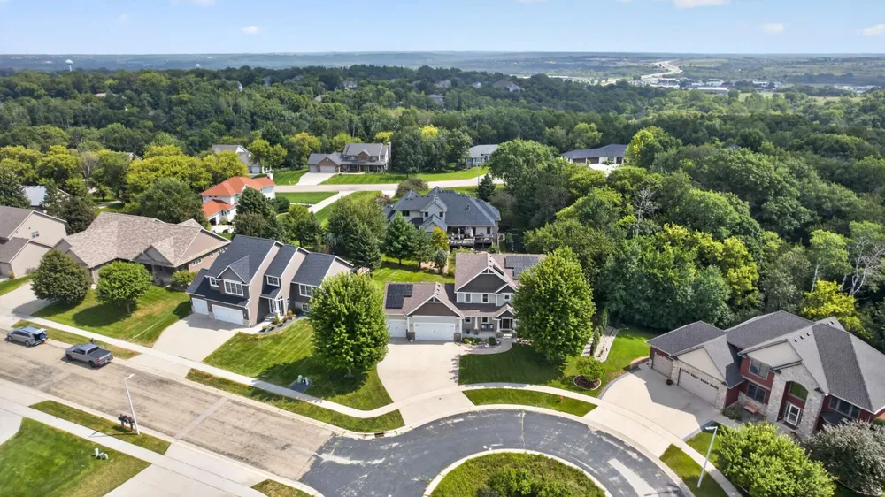 1441 Echo Ridge Road SW Rochester, MN 55902