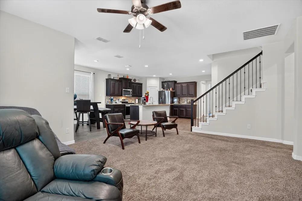 1104 Larkspur Lane Cleburne, TX 76033