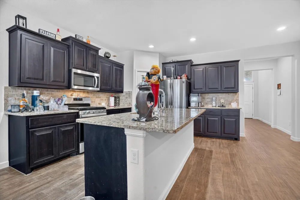 1104 Larkspur Lane Cleburne, TX 76033
