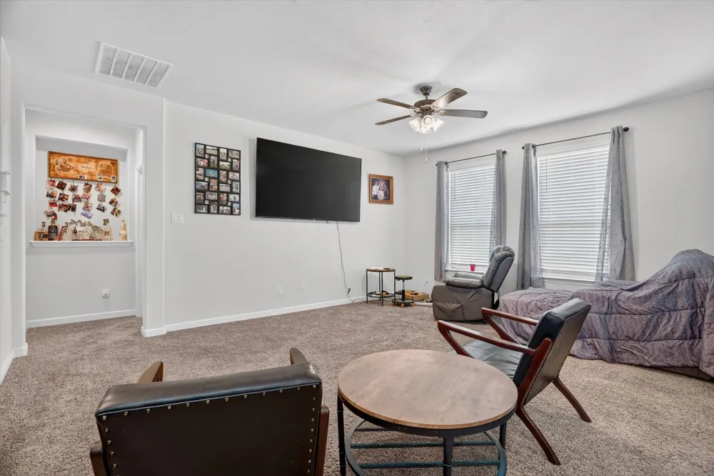 1104 Larkspur Lane Cleburne, TX 76033