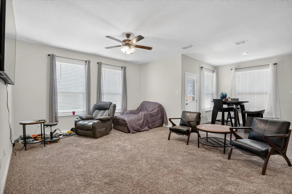 1104 Larkspur Lane Cleburne, TX 76033