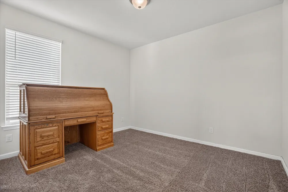 1104 Larkspur Lane Cleburne, TX 76033