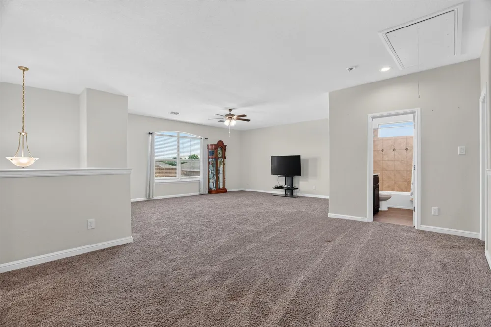 1104 Larkspur Lane Cleburne, TX 76033