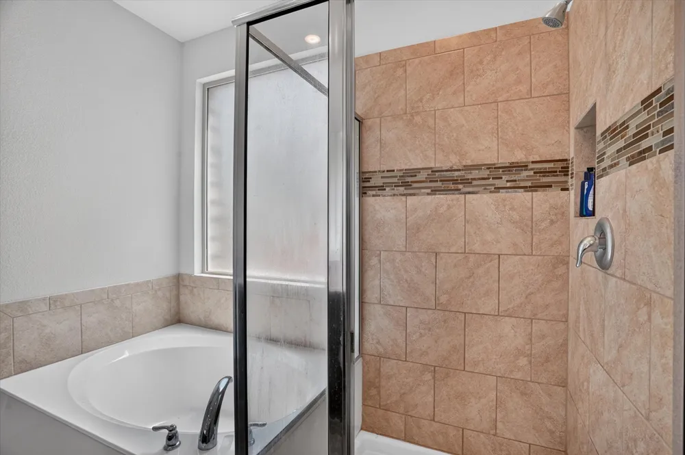 1104 Larkspur Lane Cleburne, TX 76033