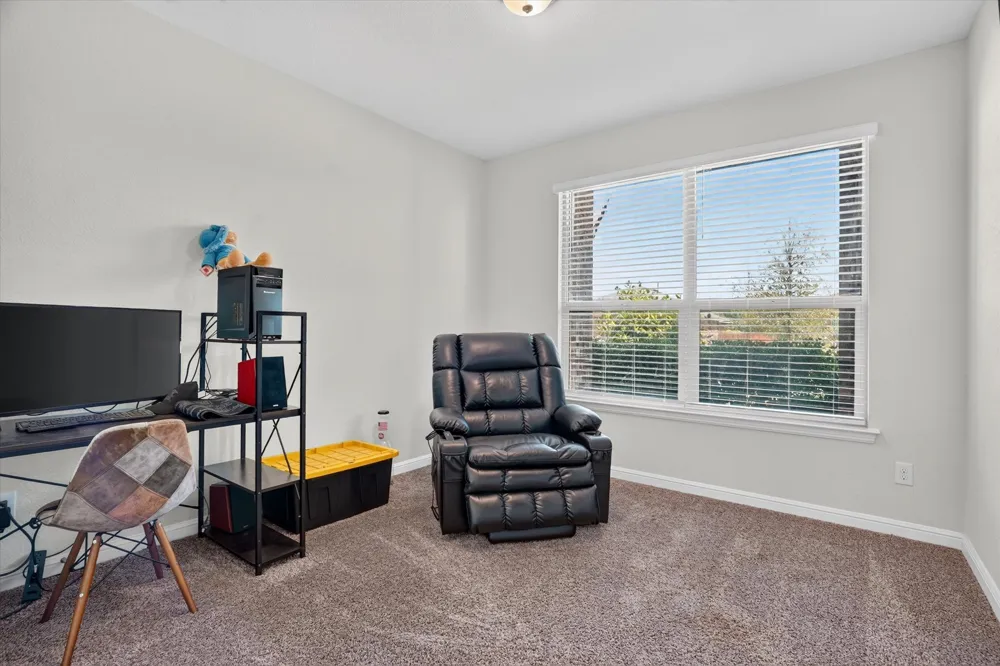 1104 Larkspur Lane Cleburne, TX 76033