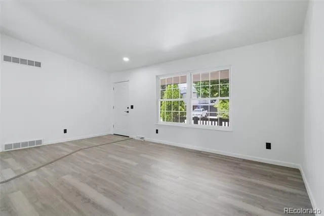 4660 S Idalia Street Aurora, CO 80015