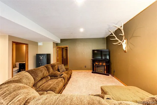 35723 Elkridge Run Elizabeth, CO 80107