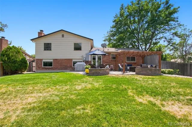 1514 S Fraser Way Aurora, CO 80012