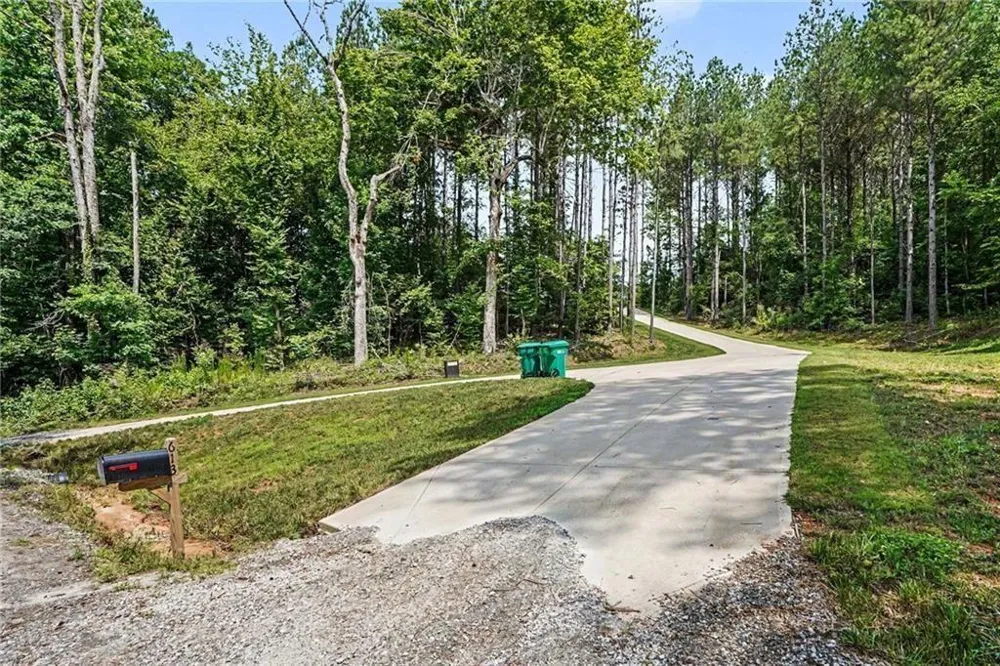 613 Millen Road Monticello, GA 31064