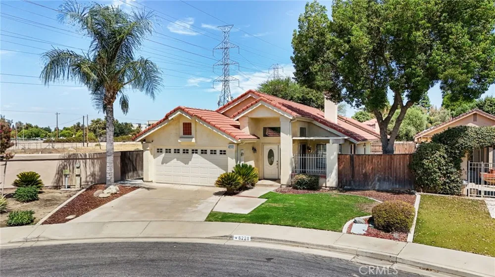 8228 Norfolk Court Bakersfield, CA 93311