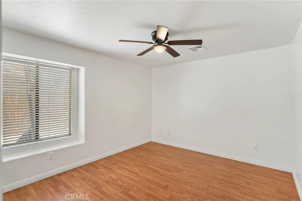 8228 Norfolk Court Bakersfield, CA 93311