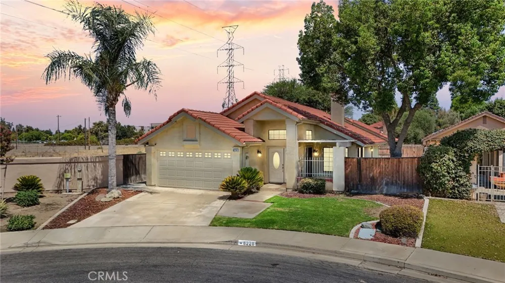 8228 Norfolk Court Bakersfield, CA 93311