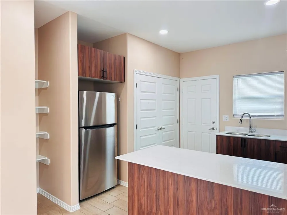 2900 W Kenwood Street #2 Edinburg, TX 78541