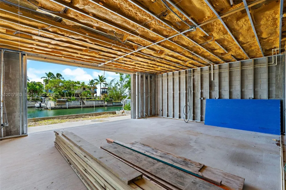 155 Palo De Oro Dr Islamorada, FL 33036