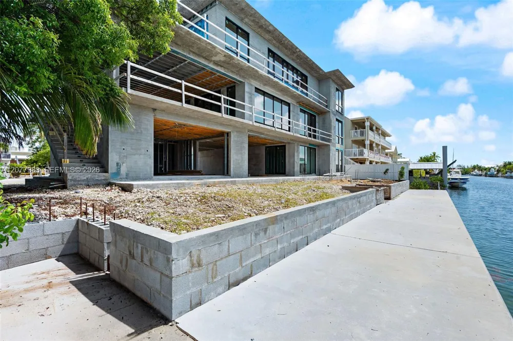 155 Palo De Oro Dr Islamorada, FL 33036