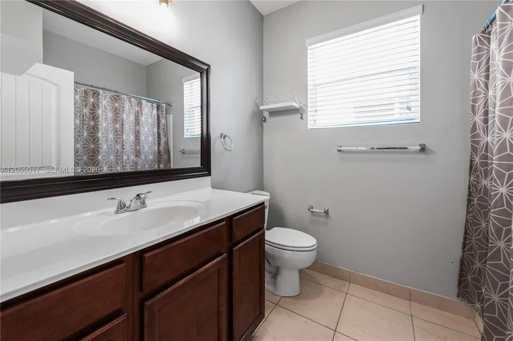 3424 NE 1st St Homestead, FL 33033