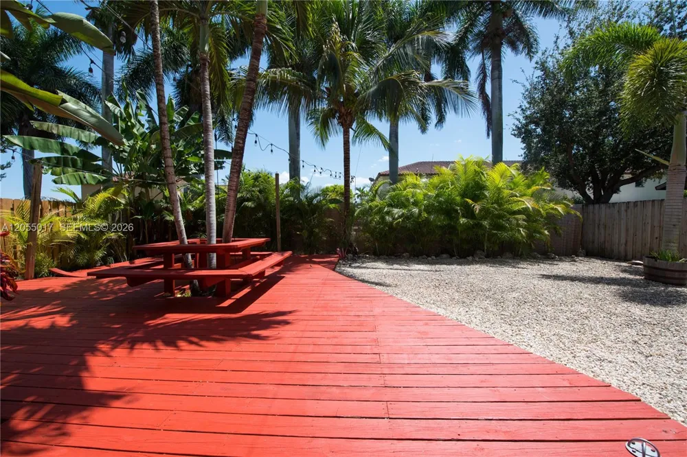 3424 NE 1st St Homestead, FL 33033