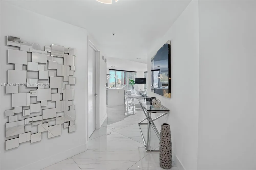 300 Sunny Isles Blvd #4-1007 Sunny Isles Beach, FL 33160