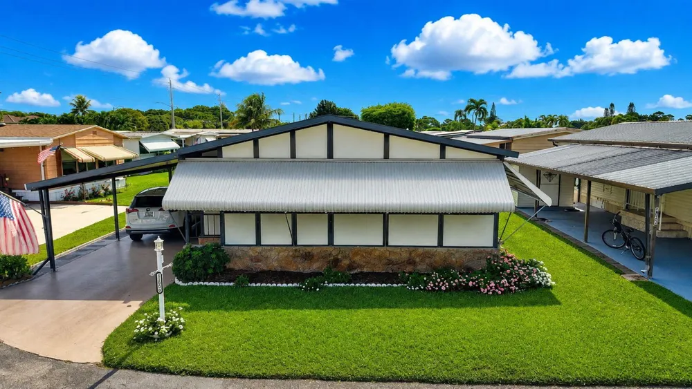 51004 Galina Bay Boynton Beach, FL 33436