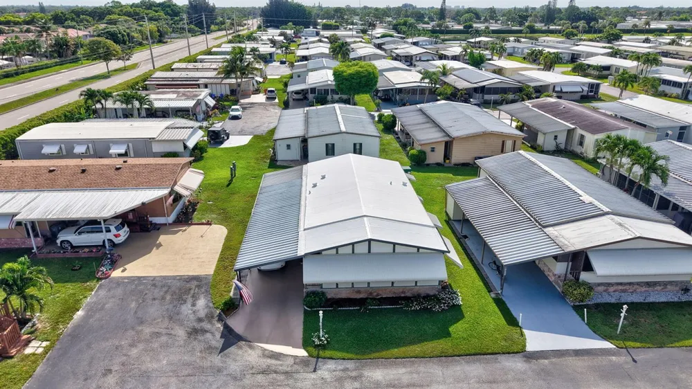 51004 Galina Bay Boynton Beach, FL 33436