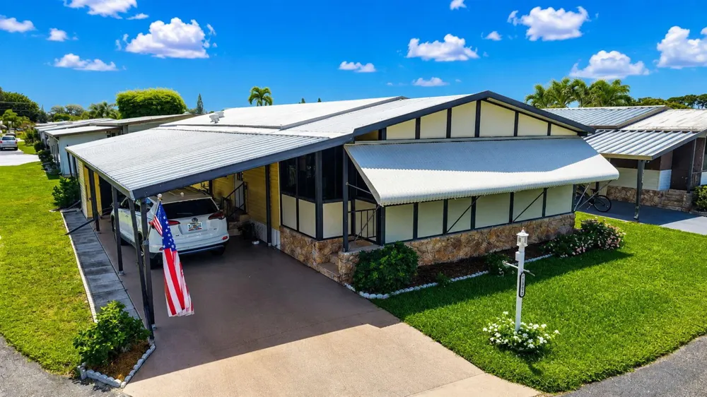51004 Galina Bay Boynton Beach, FL 33436