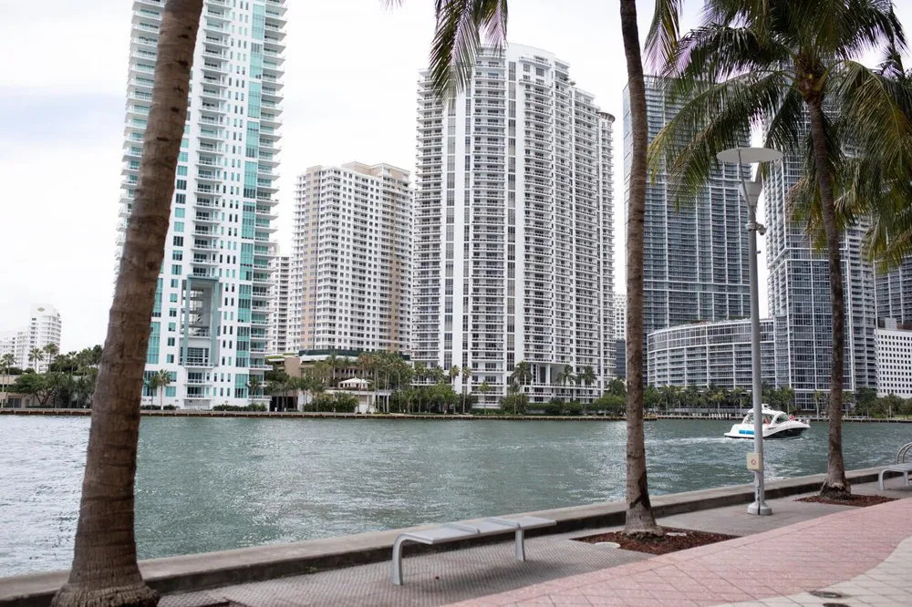 325 S Biscayne Boulevard #2617 Miami, FL 33131