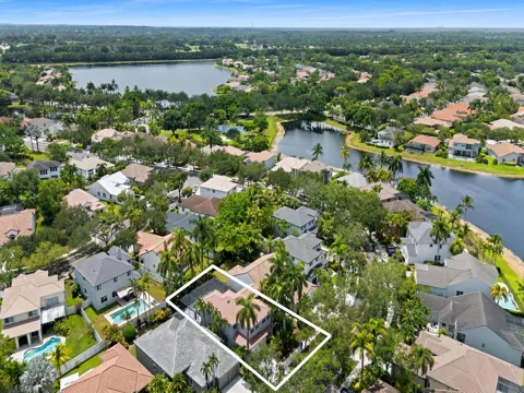 1204 Camellia Circle