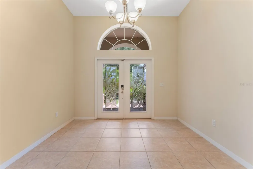 2637 YUKON CLIFF DRIVE Ruskin, FL 33570