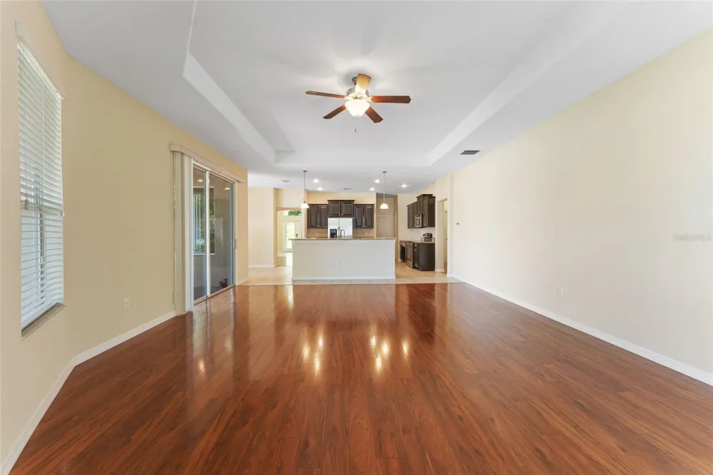 2637 YUKON CLIFF DRIVE Ruskin, FL 33570