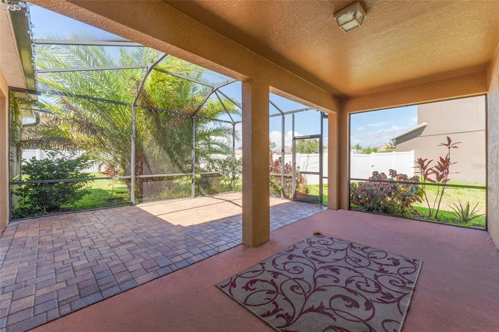 2637 YUKON CLIFF DRIVE Ruskin, FL 33570