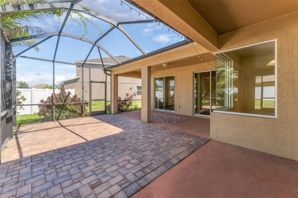 2637 YUKON CLIFF DRIVE Ruskin, FL 33570