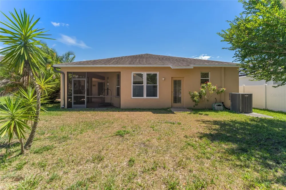 2637 YUKON CLIFF DRIVE Ruskin, FL 33570
