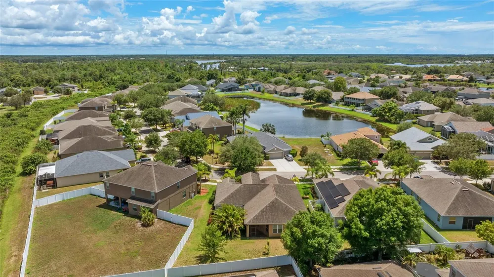 2637 YUKON CLIFF DRIVE Ruskin, FL 33570