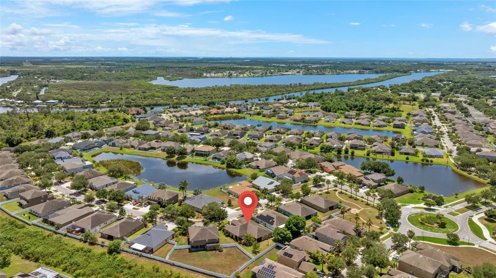 2637 YUKON CLIFF DRIVE Ruskin, FL 33570