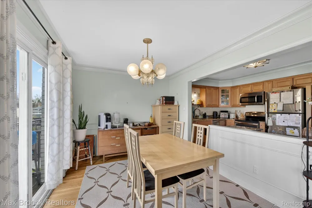 100 W Hickory Grove Road #G7 Bloomfield Hills City, MI 48304