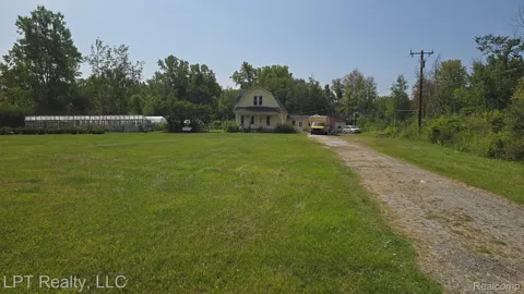 5137 Ravenswood Road