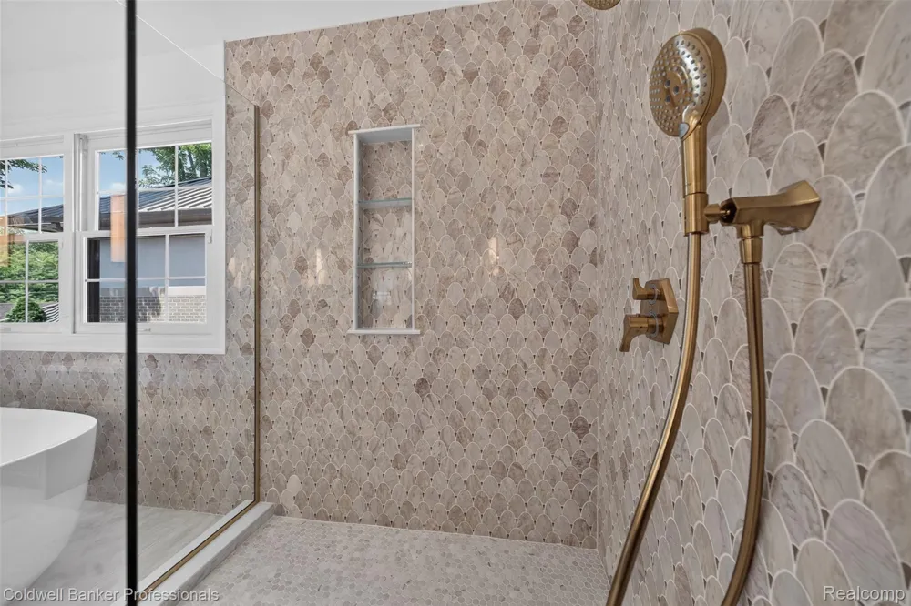 788 S Bates Street Birmingham City, MI 48009