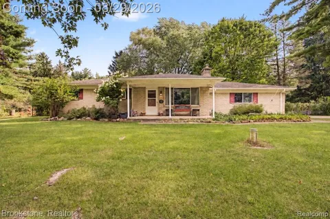 6995 Oak Hill Road