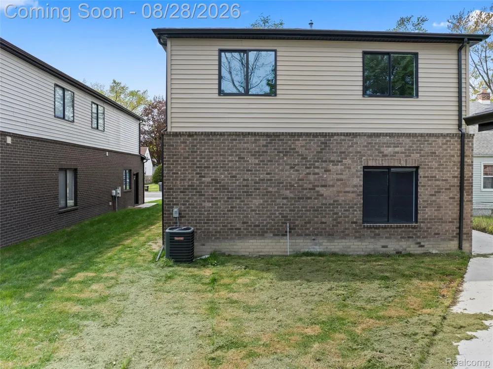 3811 Alice Street Dearborn City, MI 48124