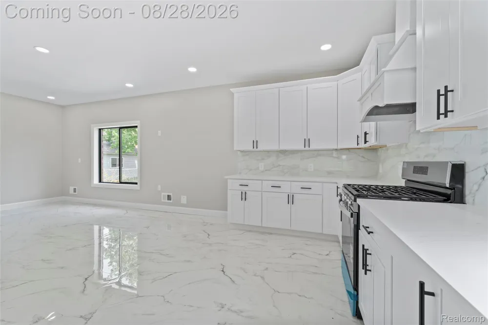 3811 Alice Street Dearborn City, MI 48124
