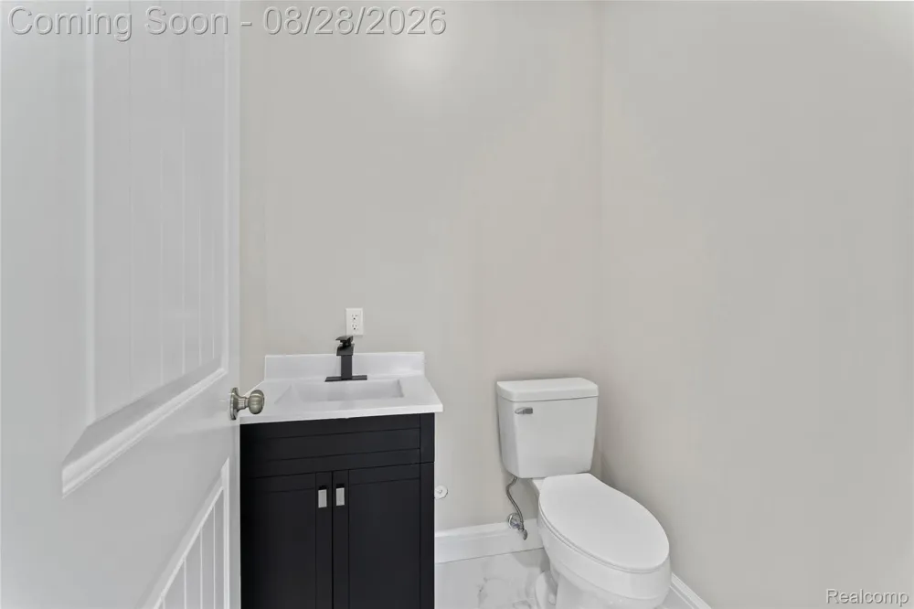 3811 Alice Street Dearborn City, MI 48124