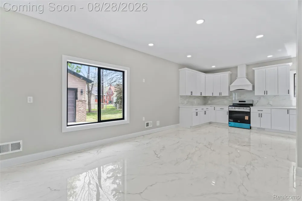 3811 Alice Street Dearborn City, MI 48124