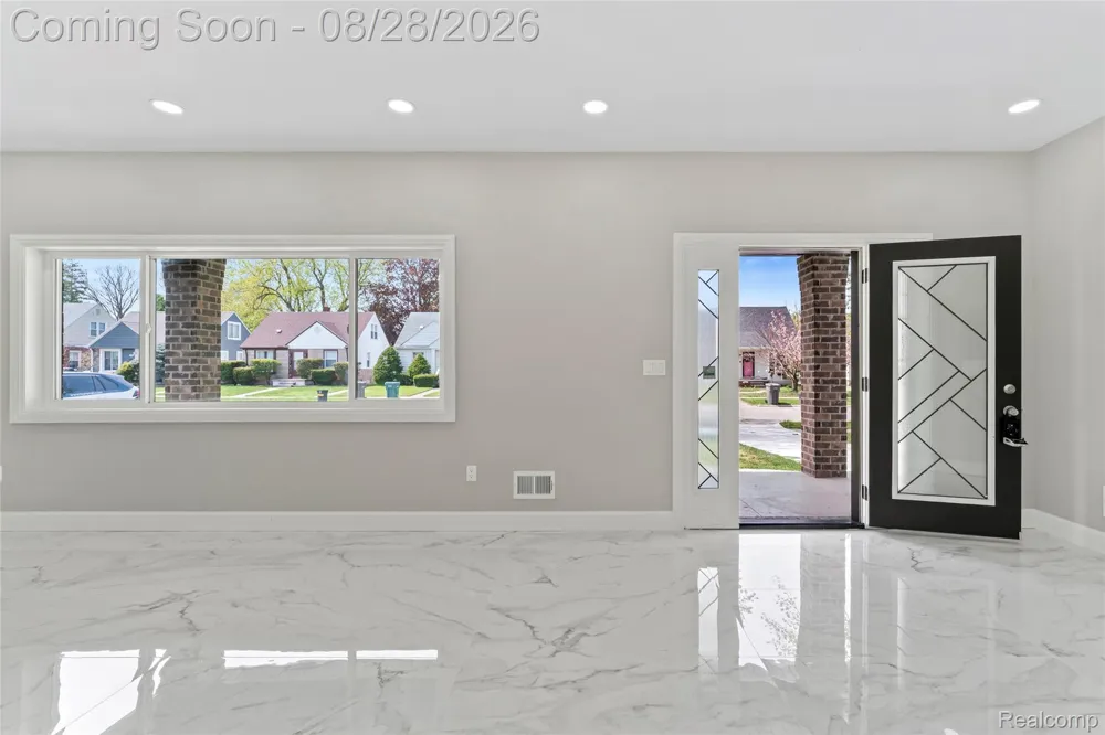 3811 Alice Street Dearborn City, MI 48124
