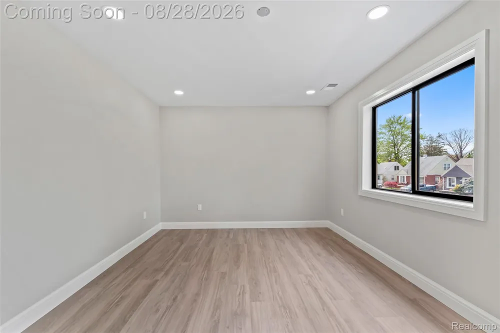 3811 Alice Street Dearborn City, MI 48124