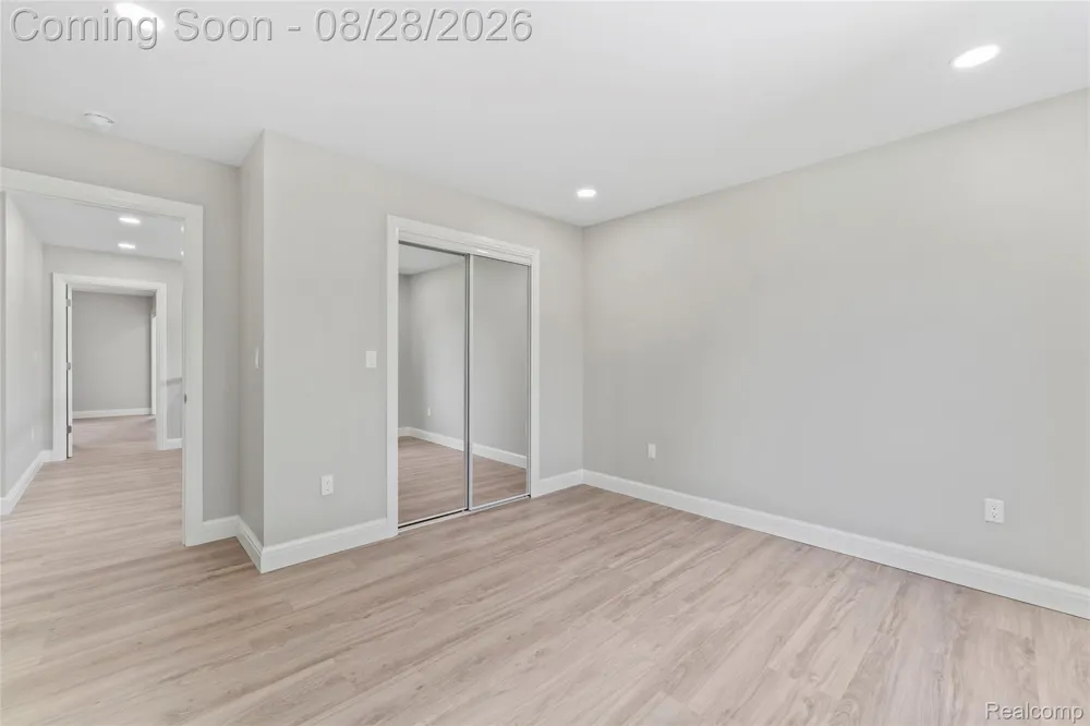 3811 Alice Street Dearborn City, MI 48124