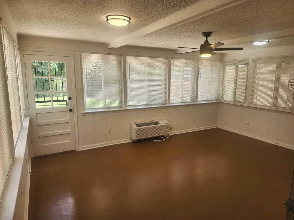 1192 WHITING ST Memphis, TN 38117